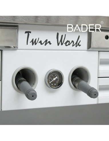BADER- PUESTO DE TRABAJO LABORATORIO MAX WORK TWIN