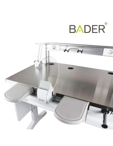 BADER- PUESTO DE TRABAJO LABORATORIO MAX WORK